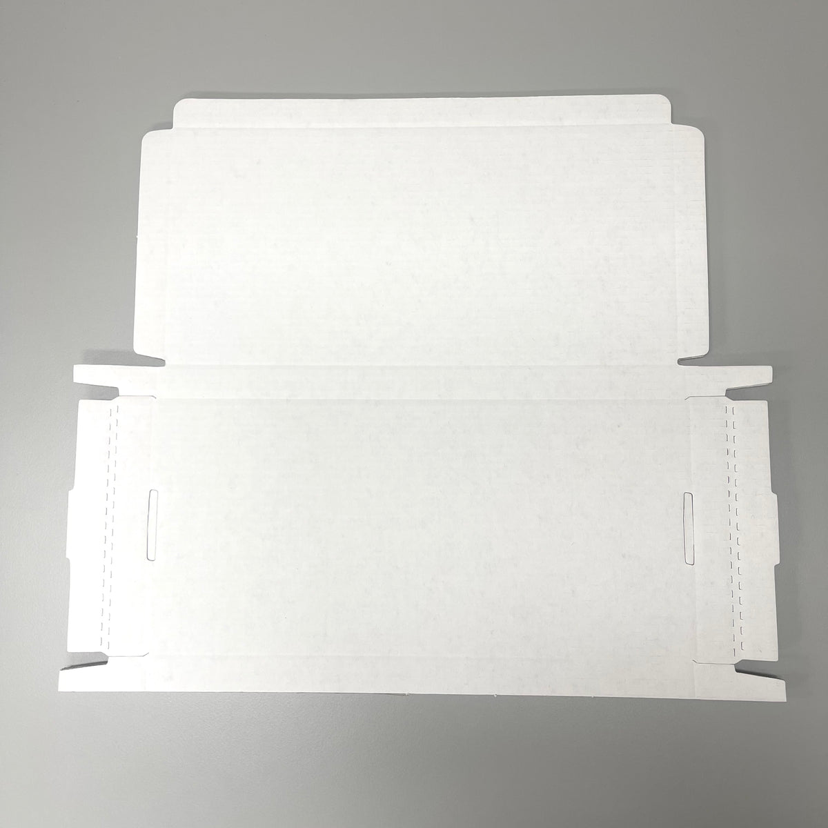 Mini Mailers Small Box Made in Canada Free Shipping over 150
